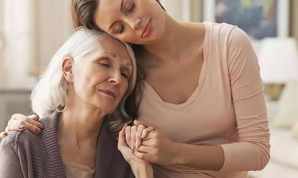 Alzheimer Membuat Lansia Melupakan Orang Tersayang